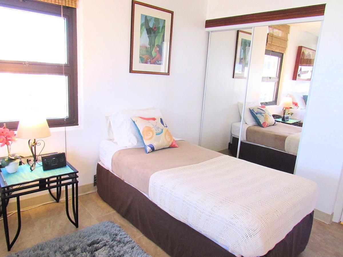 Waikiki Banyan Ocean View Apartment Oahu ภายนอก รูปภาพ
